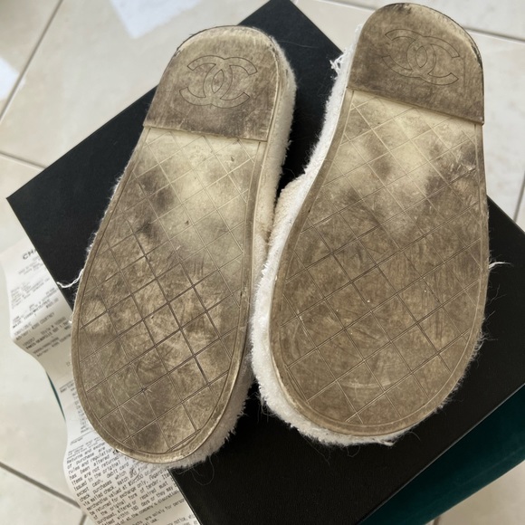 Chanel lamb skin mule - Picture 5 of 8